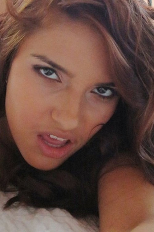Photo of Giselle Mona, Acting