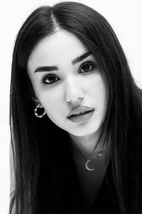 Photo of Sura Sadigli, Acting