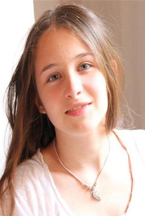 Photo of Emma Ninucci, Acting