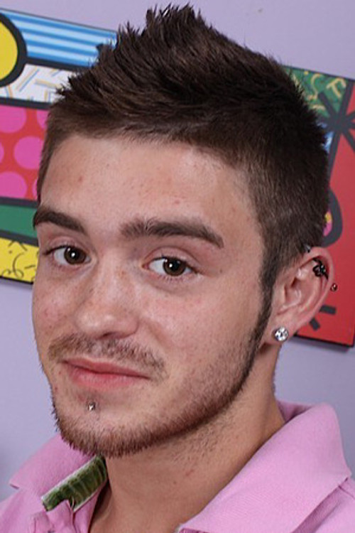 Photo of Junior Verde, Acting