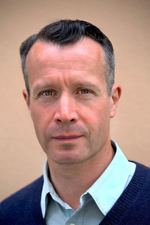 Photo of Jonathan Cullen, Acting