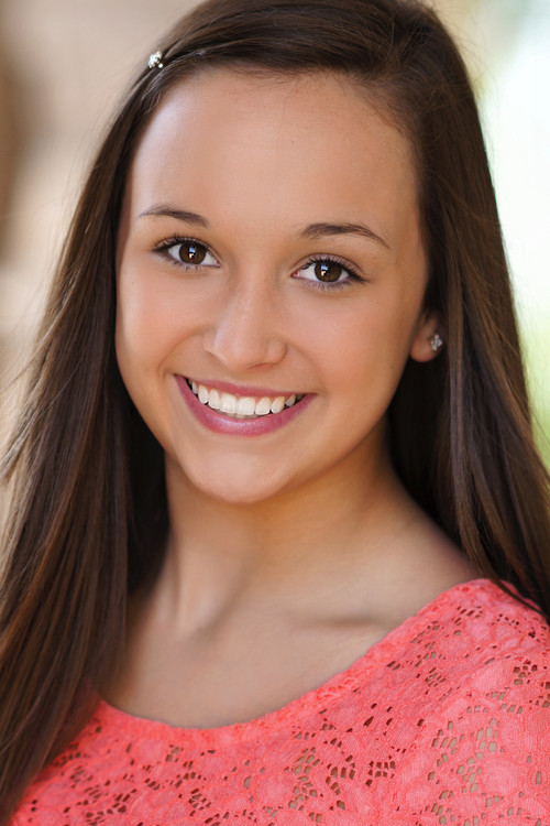 Photo of Alexa Gengelbach, Acting