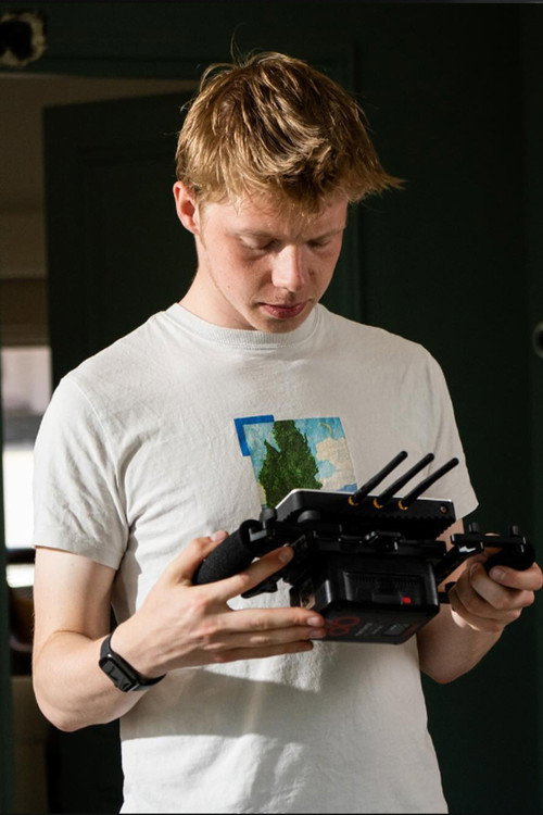 Photo of Thom Peters, Camera