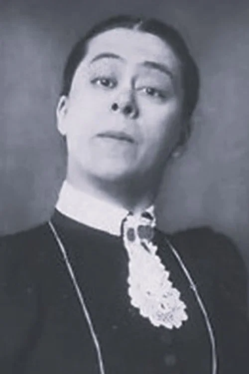 Photo of Emmy Wyda, Acting