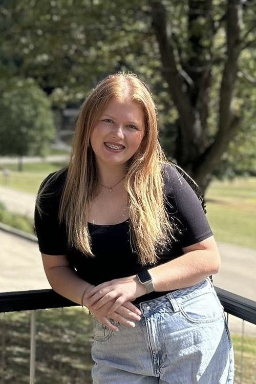 Photo of Lila Chakonas, Acting