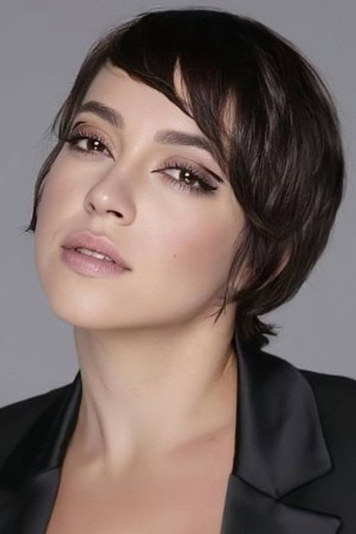 Valentina Bandeira profile