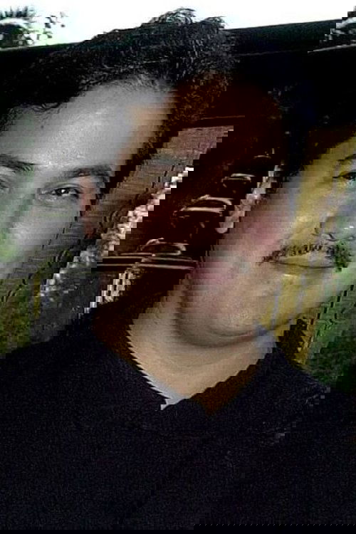 Robert Lujan profile