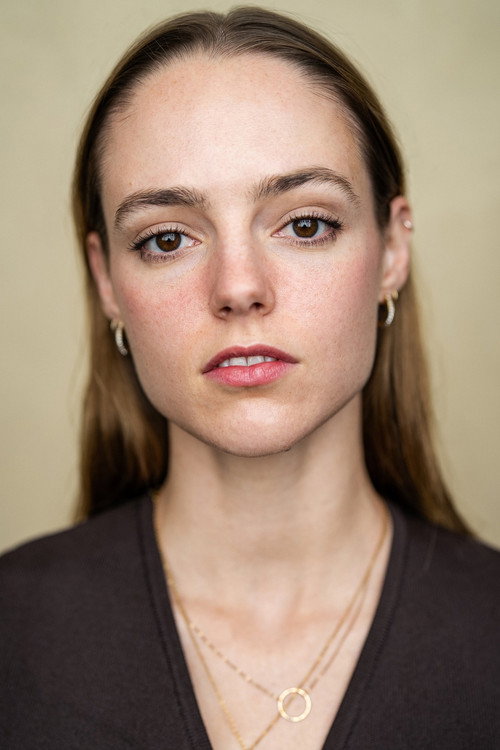 Photo of Natalie Shinnick, Acting
