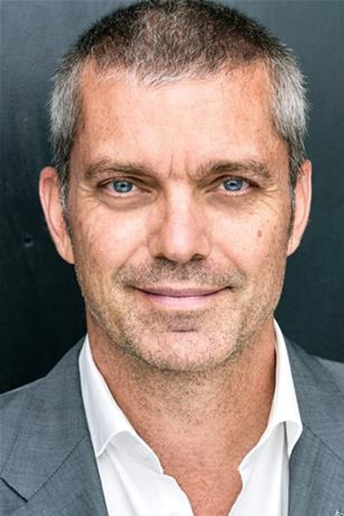 Photo of Gil Darnell, Acting