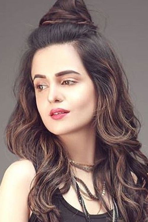 Sumbul Iqbal profile