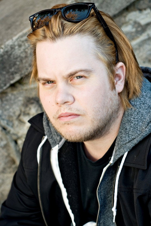 Photo of Josh Warren, Acting