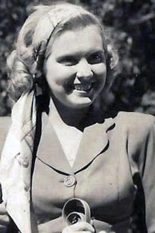 Photo of Teresa Pintos, Acting