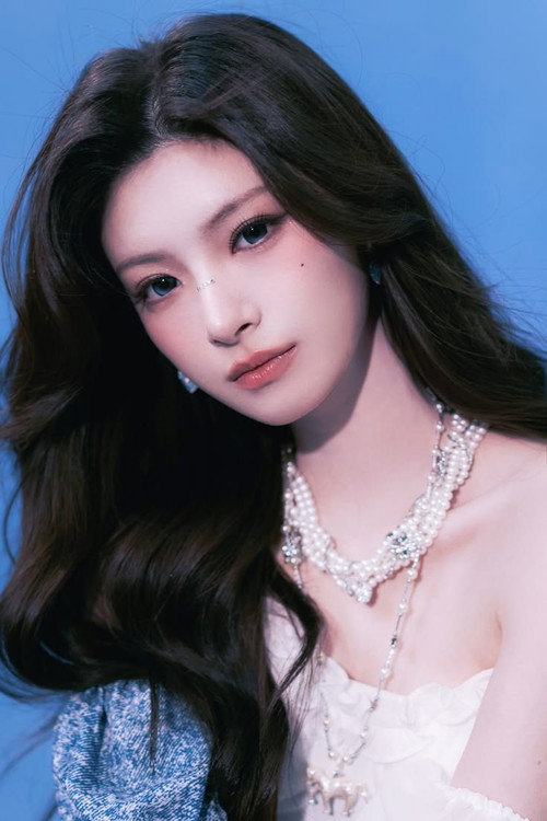 Photo of Wang Yiren, Acting