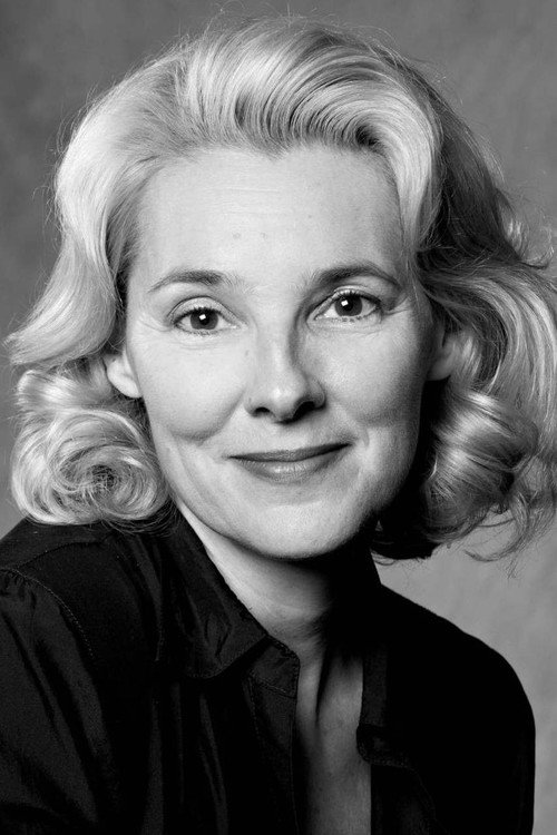 Photo of Rona Waddington, Acting