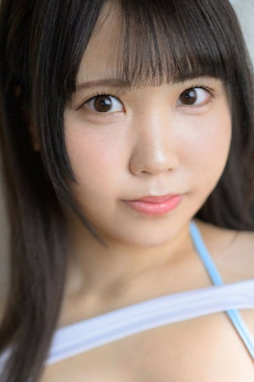 Photo of すずめゆら, Acting