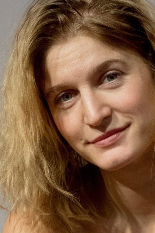 Eszter Földes profile