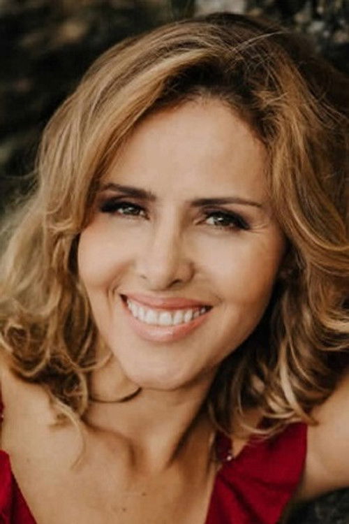 Leona Cavalli profile