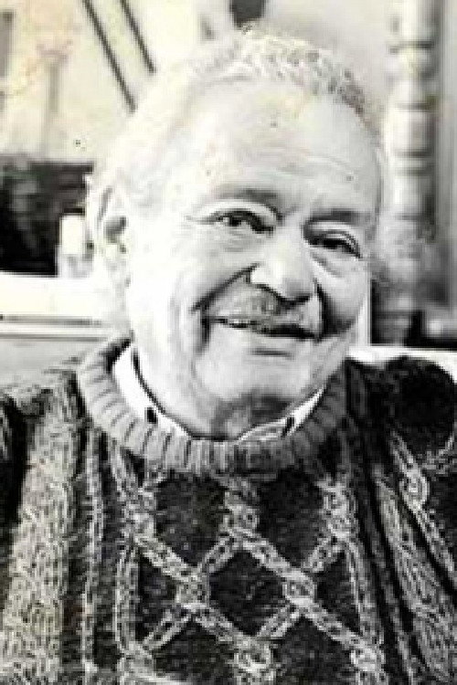 Photo of Carlos Illescas, Writing