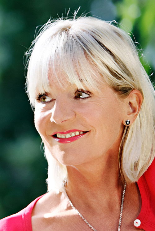 Nora von Collande profile