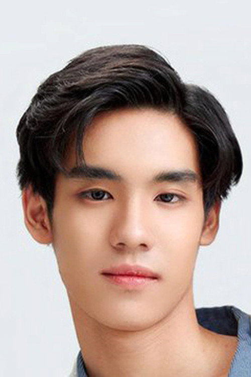 Yai Teerapong Suparwong profile