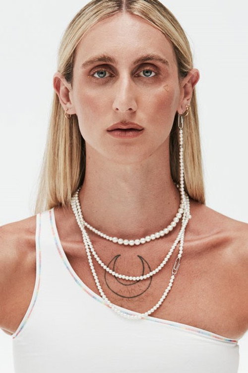 Alex de la Croix profile