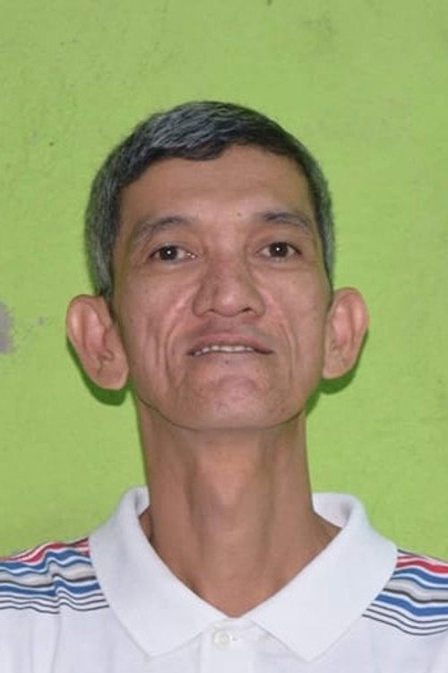 Photo of Goms Burza, Acting