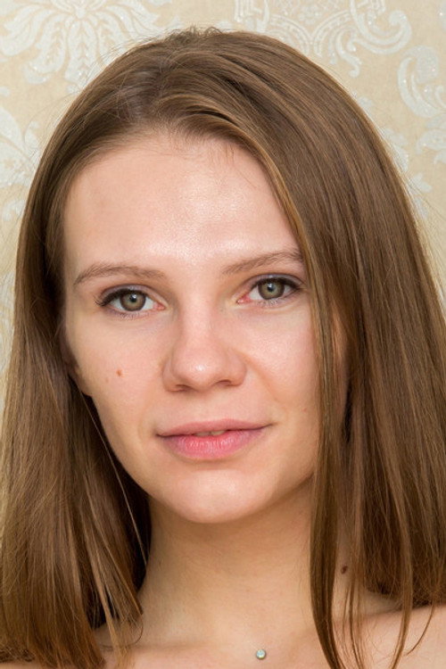 Photo of Elina De Leon, Acting