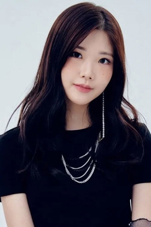 Photo of Yoon Chaewon, Acting