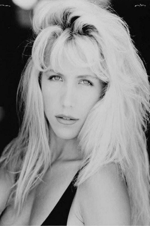 Photo of Avalon Anders, Acting