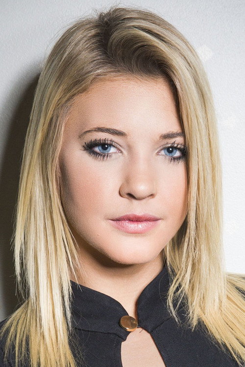 Photo of Madison Walls, Acting