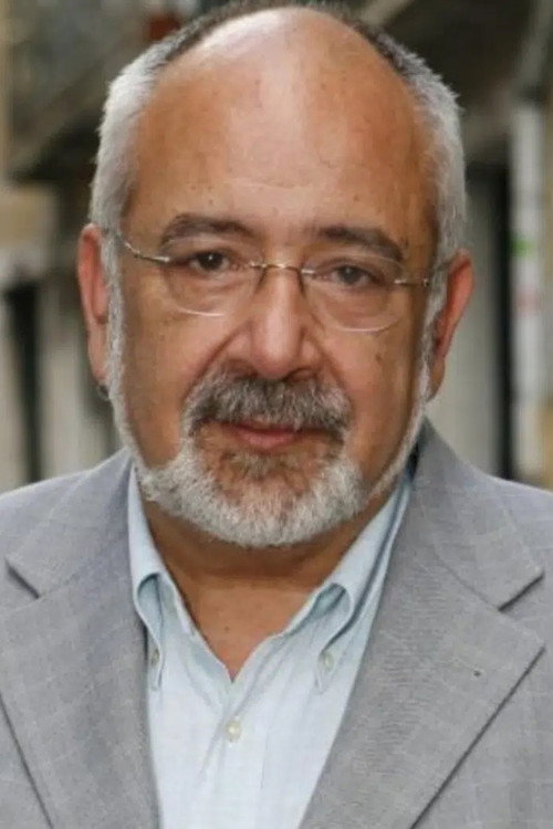 Photo of Francisco Moita Flores, Writing