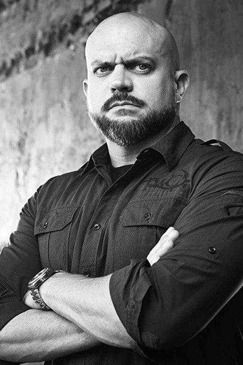 Scott Porter profile