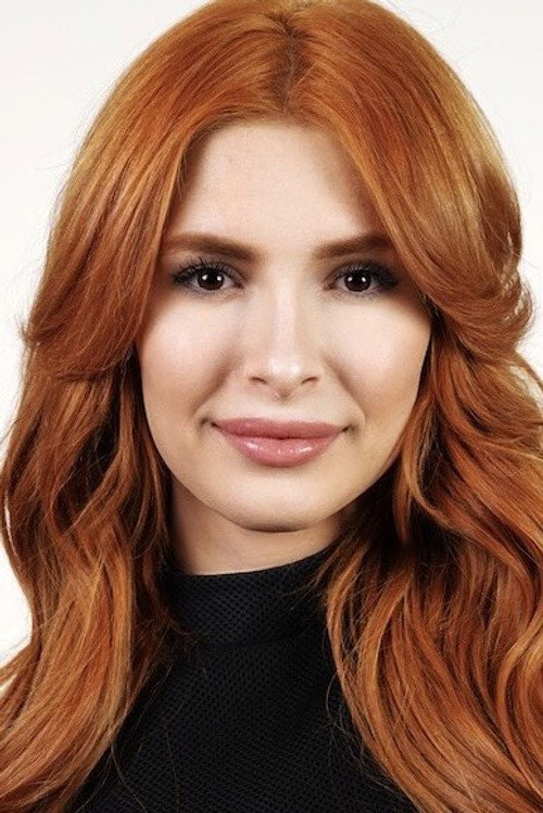 Photo of Chloe MacLeod, Acting