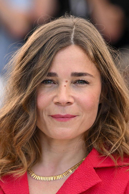 Blanche Gardin profile