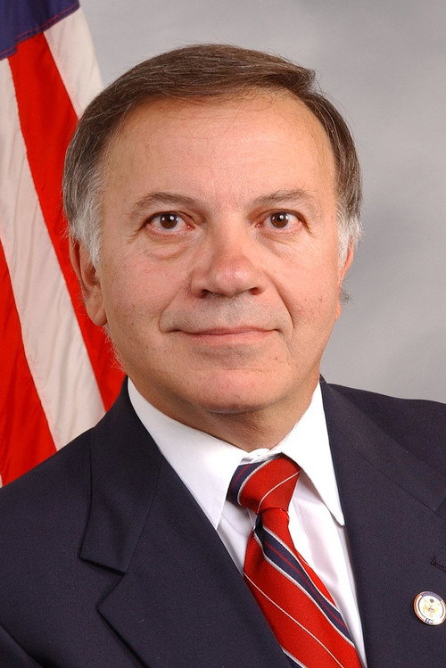 Photo of Tom Tancredo, Acting