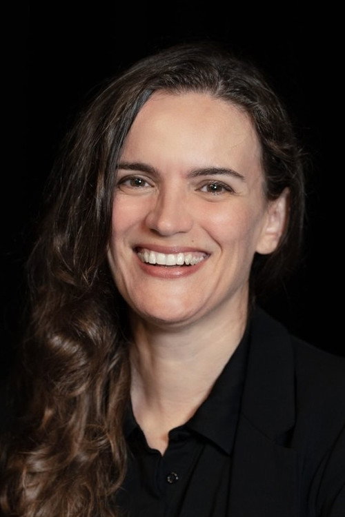 Photo of Chloé Cinq-Mars, Writing