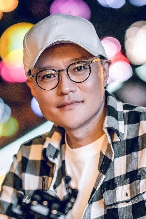 Photo of Yaqi Zheng, Directing