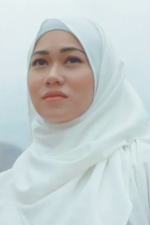 Raysha Rizrose profile