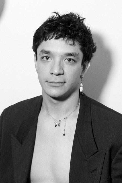 Photo of Estevan Muñoz, Acting