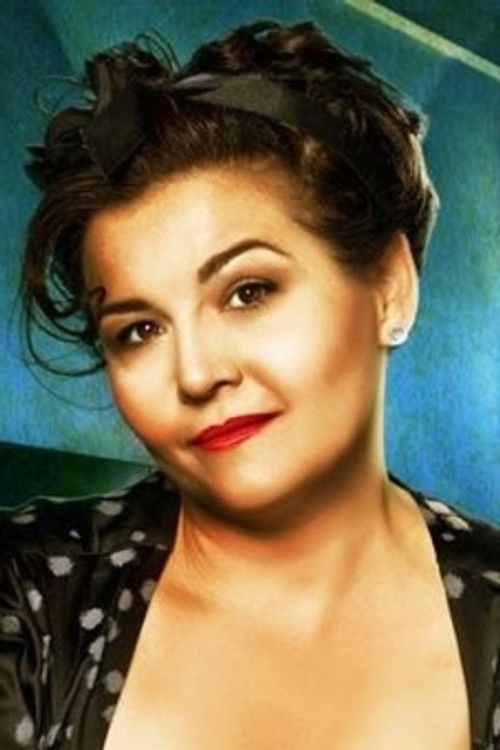 Shelley Marshall profile