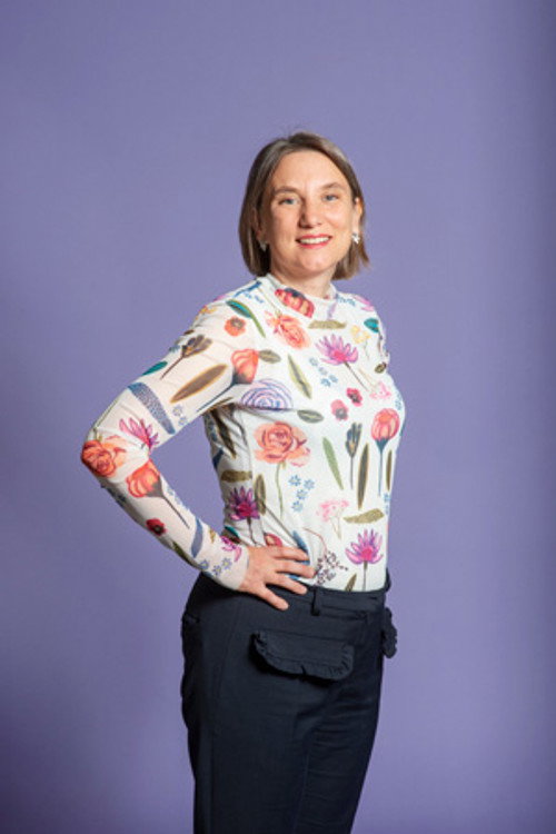 Photo of Laura Bromet, Acting