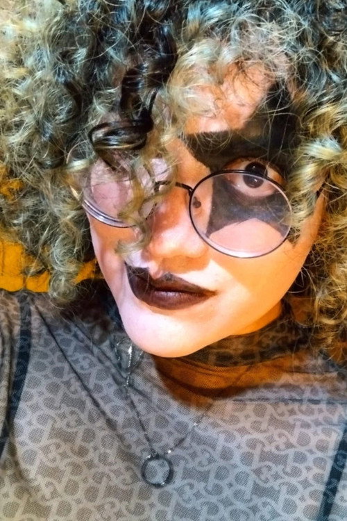 Photo of Janaína Kassandra, Editing