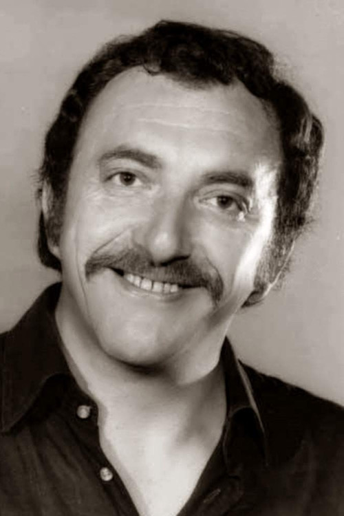 Photo of Óscar 'Cacho' Espíndola, Acting