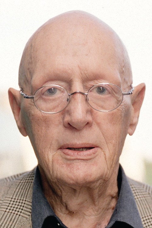 Photo of Wolfgang Menge, Writing