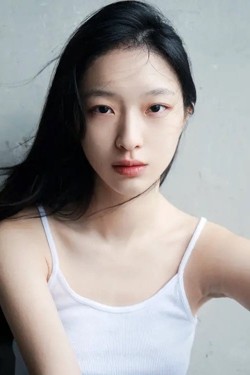 Photo of Mu Ruini, Acting