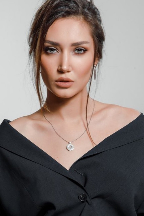 Yulduz Rajabova profile