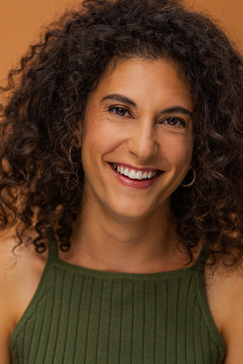 Olivia Nouha Dandurand profile