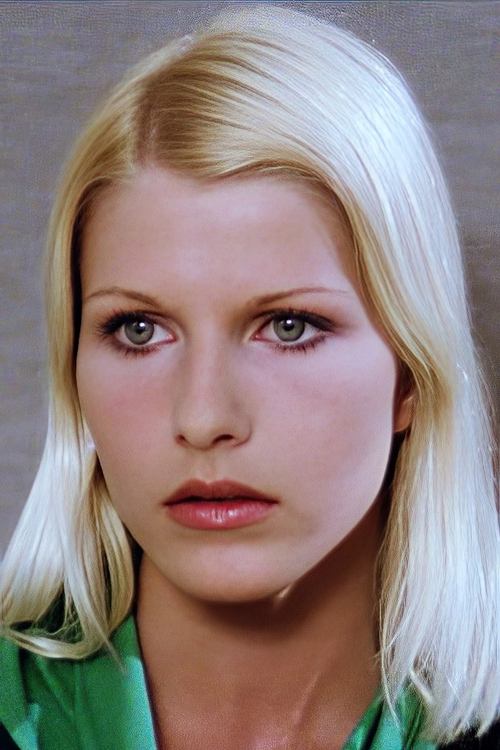 Photo of Caroline Laurence, Acting
