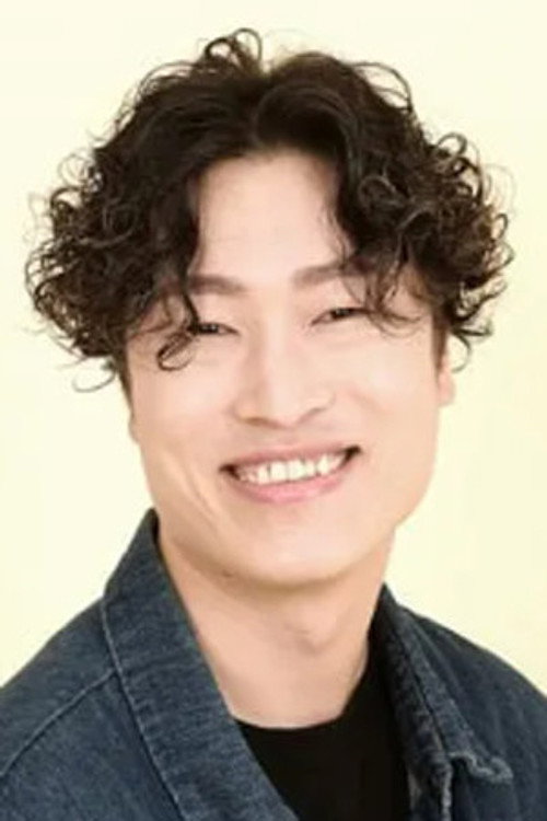 Cho Moon Geun profile