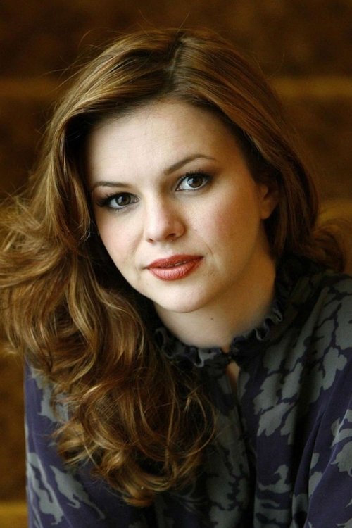 Amber Tamblyn profile